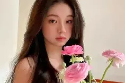 74岁刘晓庆再曝大瓜！和助理同居6年未离婚百亿婚姻是空壳骗局